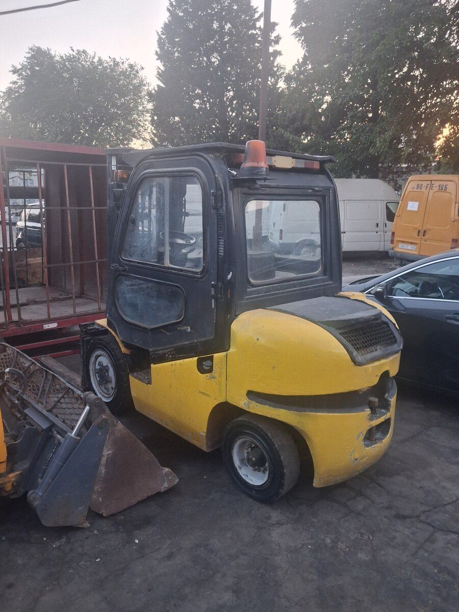 Çəngəlli yükləyici Komatsu, 2013 il — Avto, Bakı