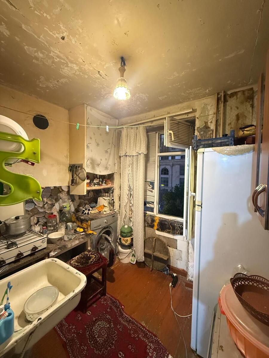 Satılır 2 otaqlı köhnə tikili 42 m² — Mənzil, Bakı (6)