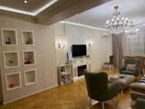 Satılır 4 otaqlı yeni tikili 180 m² — Mənzil