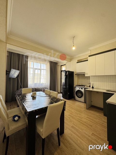 Satılır 2 otaqlı yeni tikili 78 m²