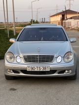 Mercedes E 240, 2.6 L, 2002 il, 350 000 km — Автомобили
