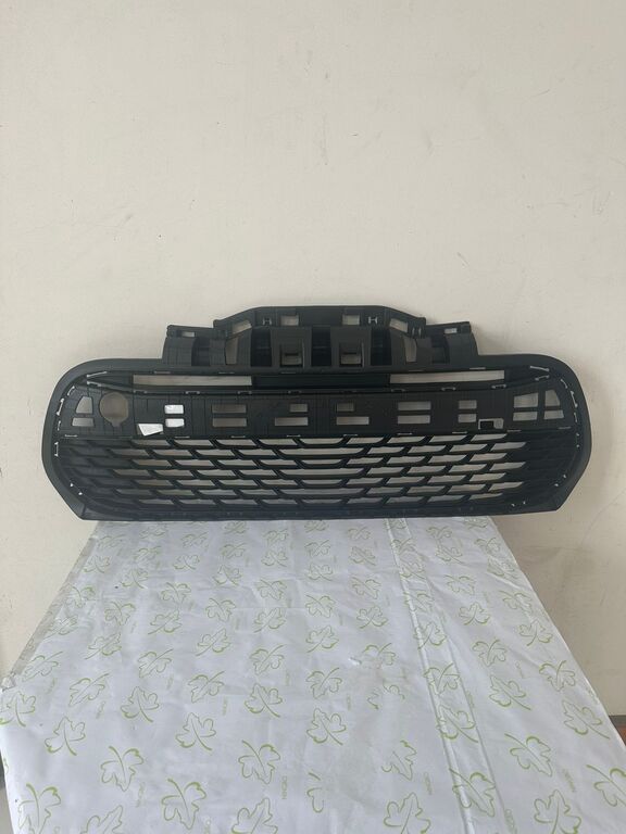 "Kia Rio 2018" radiator barmaqlığı — Ehtiyat hissələri və aksesuarlar, Bakı