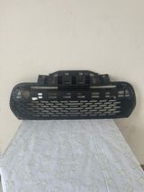"Kia Rio 2018" radiator barmaqlığı — Cars