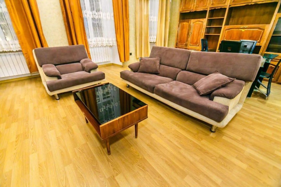 Satılır 3 otaqlı köhnə tikili 100 m² — Mənzil, Bakı (10)