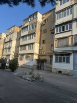 Satılır 2 otaqlı köhnə tikili 50 m² — İlqar