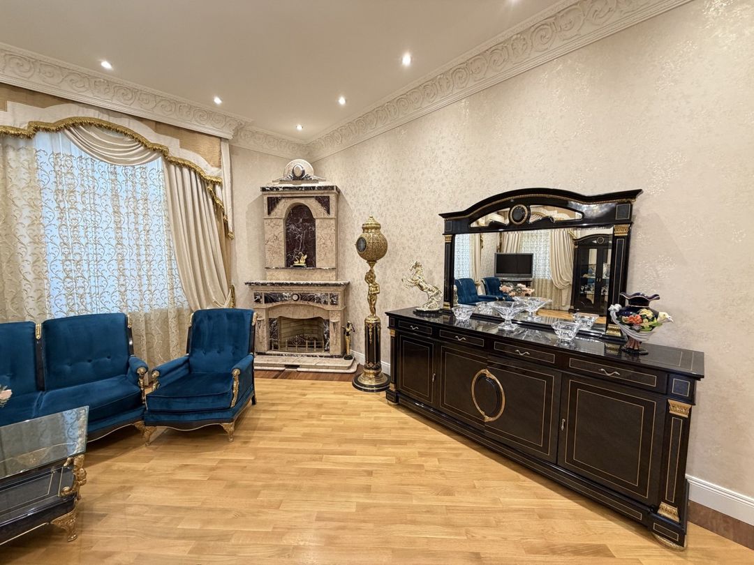 Satılır 6 otaqlı həyət evi/bağ evi 550 m² — Ev, villa, Bakı (11)