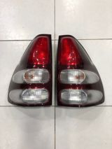 Toyota Prado 120 stop işıqları — Запчасти и аксессуары