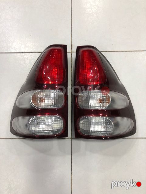 Toyota Prado 120 stop işıqları