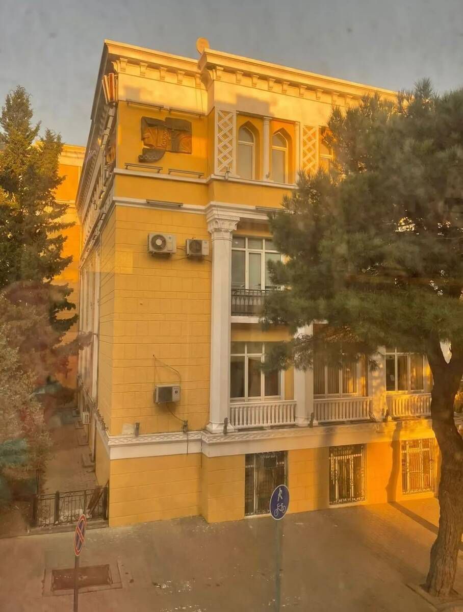Satılır 3 otaqlı köhnə tikili 120 m² — Mənzil, Bakı (3)
