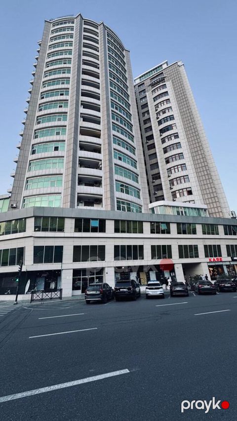 4-otaqlı yeni tikili, Səməd Vurğun küç., 230 m² — Bakı