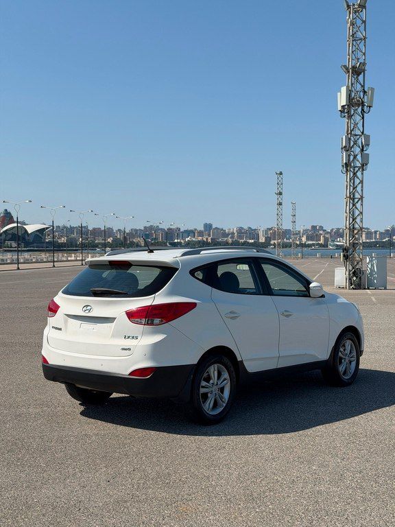 Hyundai ix35, 2.0 L, 2012 il, 205 000 km — Avtomobillər, Bakı (9)