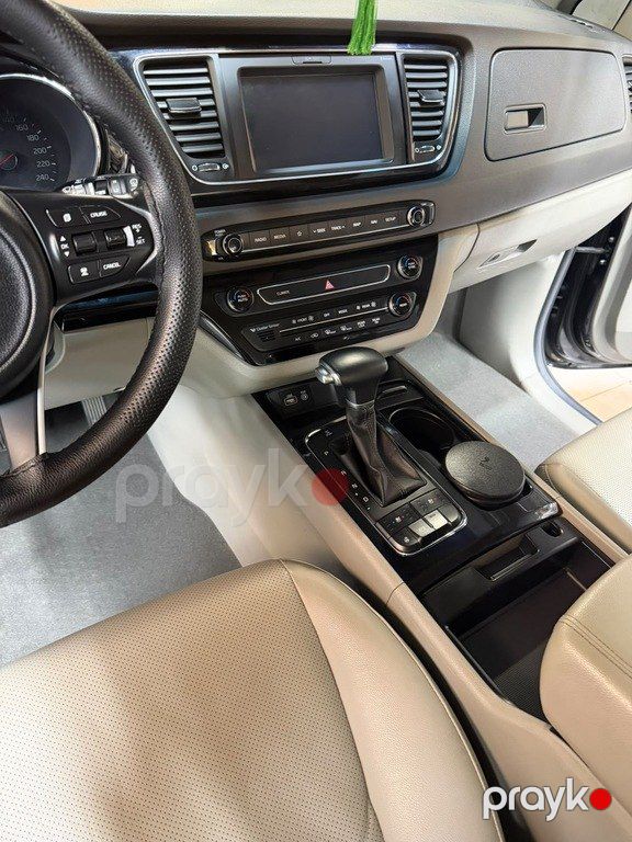 Kia Carnival, 2.2 L, 2017 il, 350 000 km — Avtomobillər, Bakı (9)