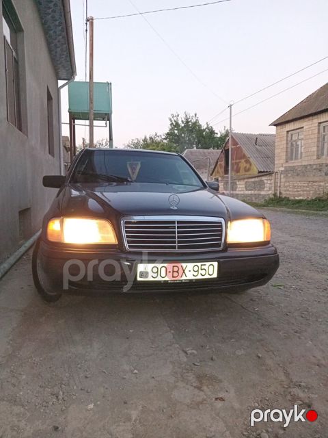 Mercedes C 200, 2.0 L, 1995 il, 32 000 km — Şəmkir