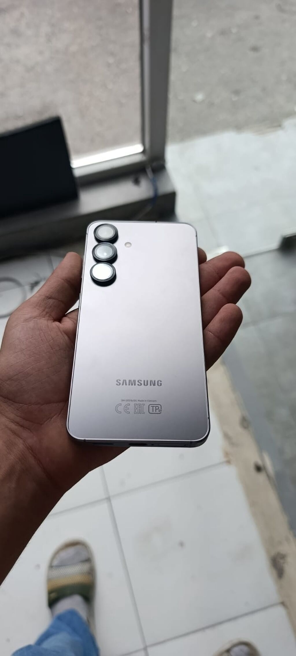 Samsung Galaxy S25, 256 GB, rəng - Gümüşü