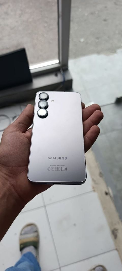 Samsung Galaxy S25, 256 GB, rəng - Gümüşü