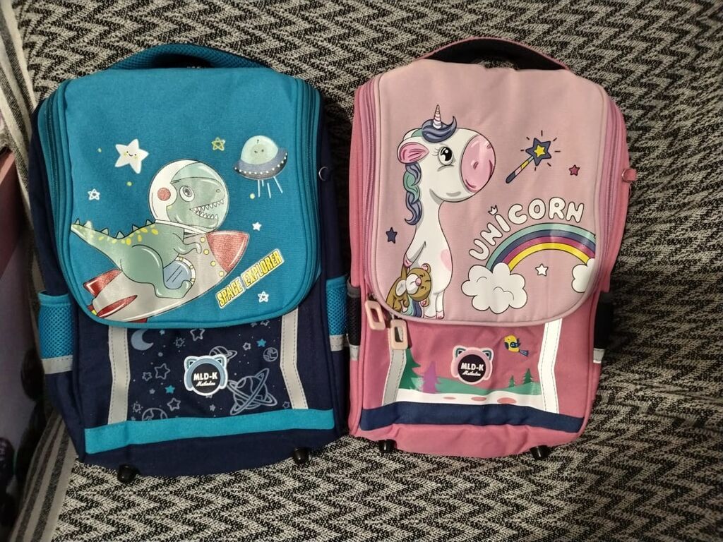 Uşaqlar üçün sırt çantalar - Kosmik və Unicorn dizaynlı