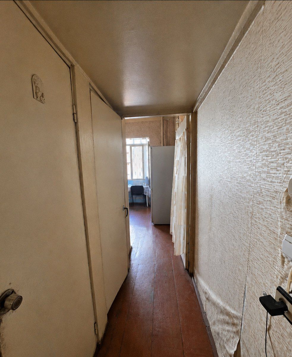 Satılır 2 otaqlı köhnə tikili 65 m² — Mənzil, Bakı (2)