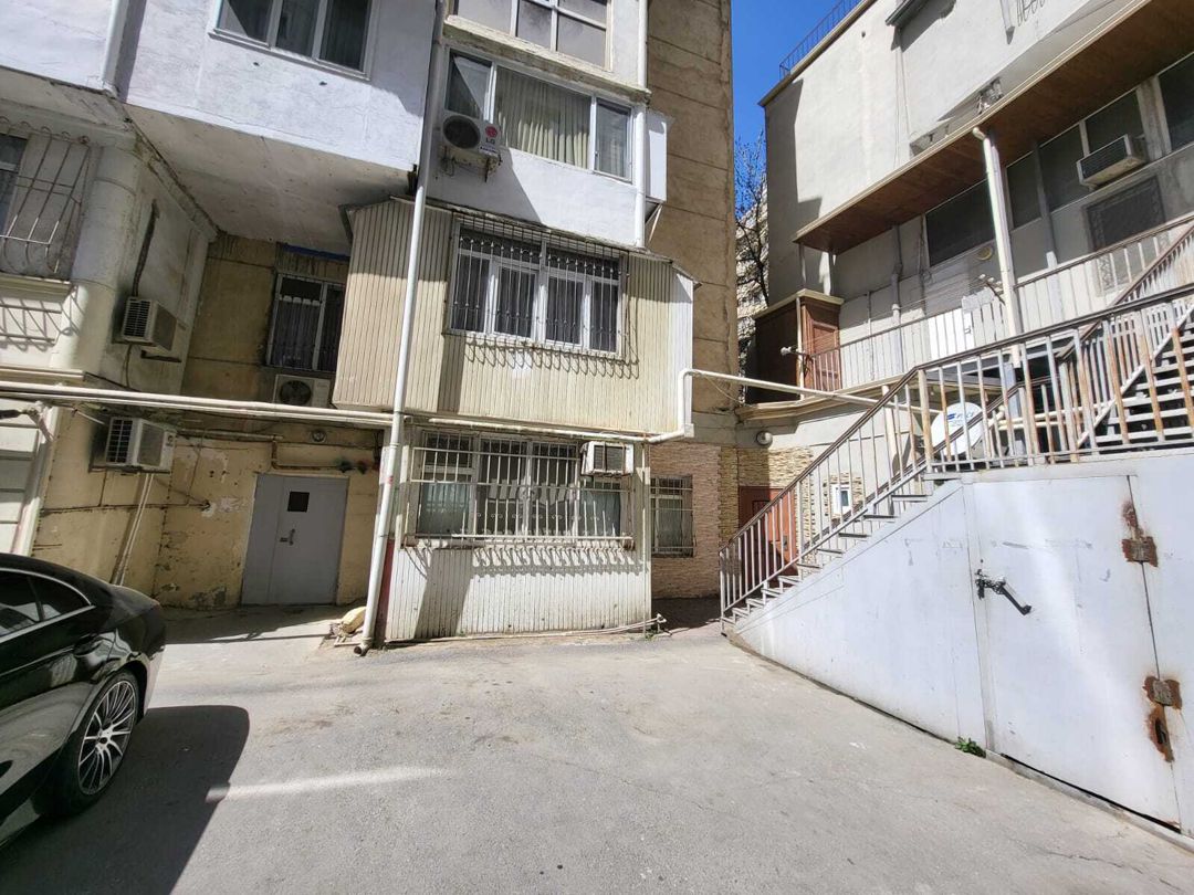 İcarəyə verilir 2 otaqlı ofis 65 m² — Ofis, Bakı (3)