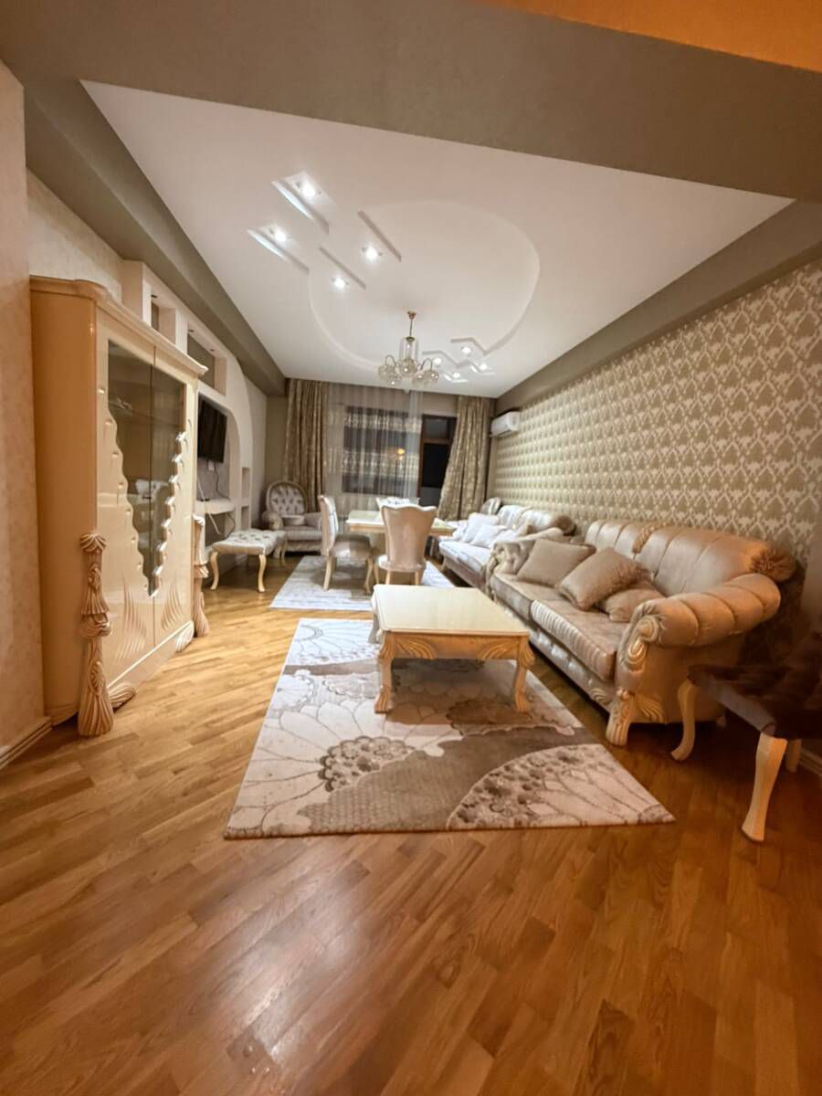 Satılır 3 otaqlı yeni tikili 140 m² — Mənzil, Bakı (2)