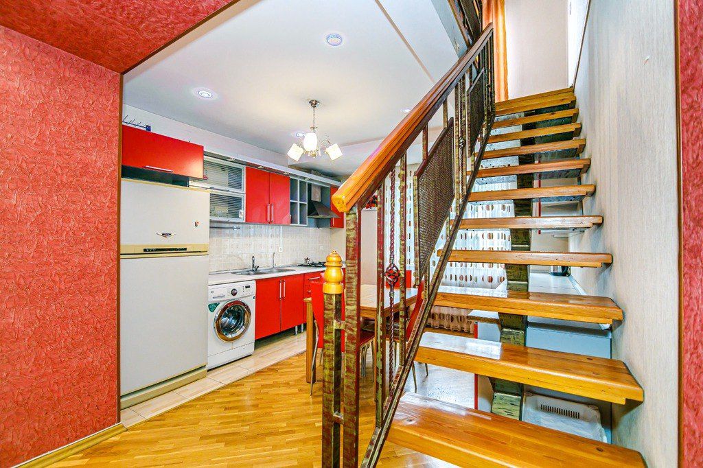 İcarəyə verilir 3 otaqlı köhnə tikili 120 m² — Mənzil, Bakı (9)