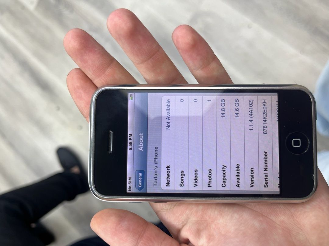 Apple iPhone 1 — Mallar, Bakı (3)