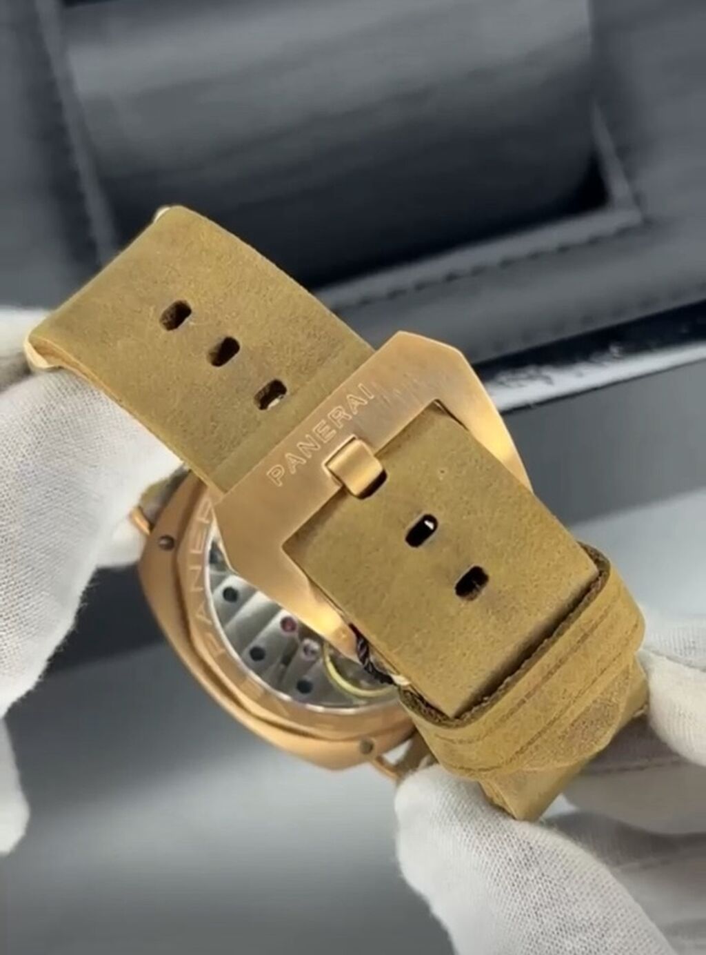 Panerai Radiomir bronz qol saatı - Korpus: bronz, yastımsı “cushion” — Qol saatları, Masazır (2)