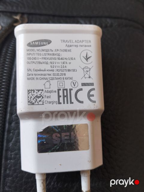 Samsung Travel Adapter şarj başlığı Model: EP-TA20EWE Giriş: 100–240