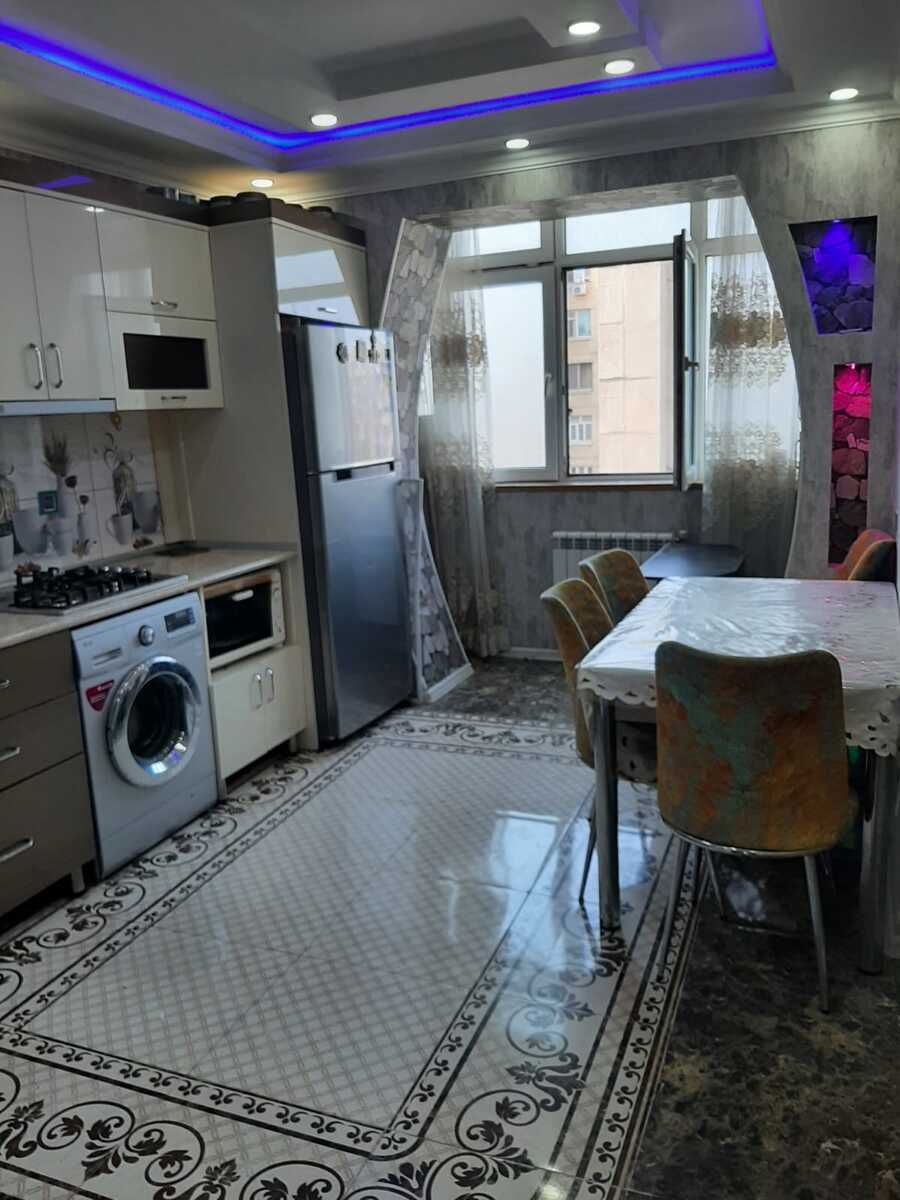 İcarəyə verilir 2 otaqlı köhnə tikili 70 m² — Mənzil, Bakı (10)