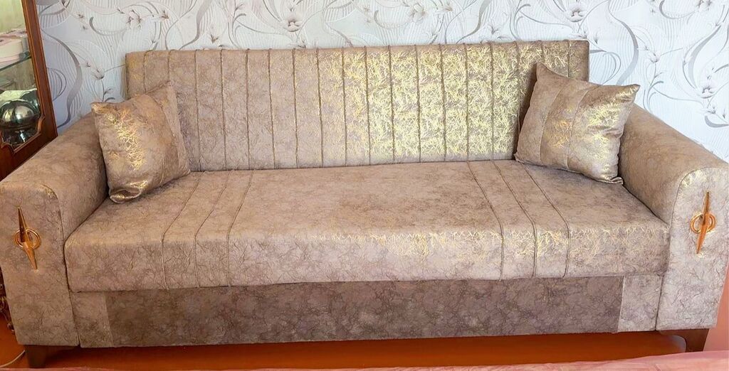 Divan satılır. Yenidir. Açılandır altı bazalıdır. Qiymeti 250 manat — Mebel, Bakı
