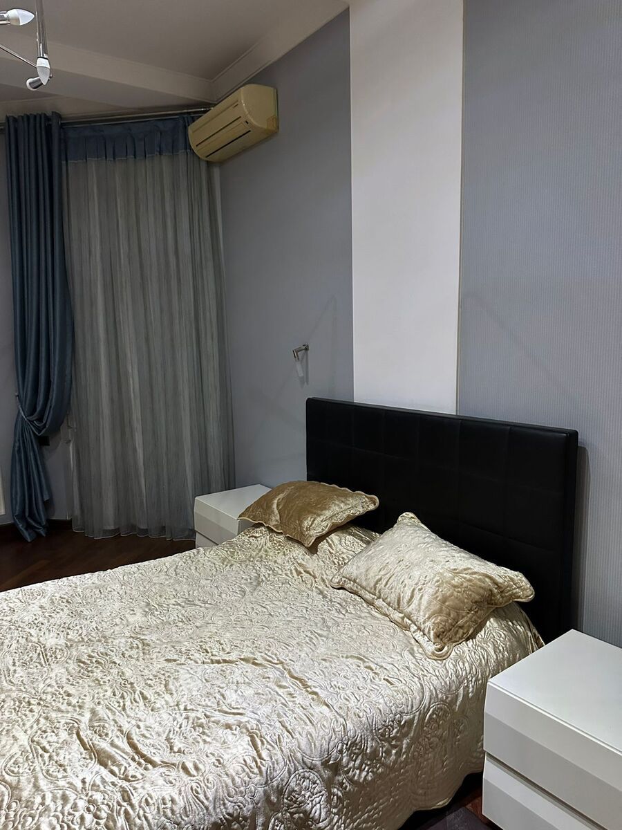 Satılır 5 otaqlı yeni tikili 250 m² — Mənzil, Bakı (8)