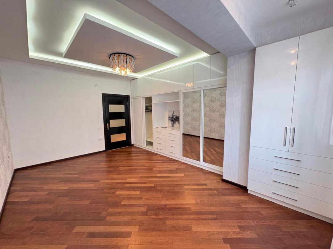 Satılır 3 otaqlı yeni tikili 130 m² — Mənzil, Bakı (6)
