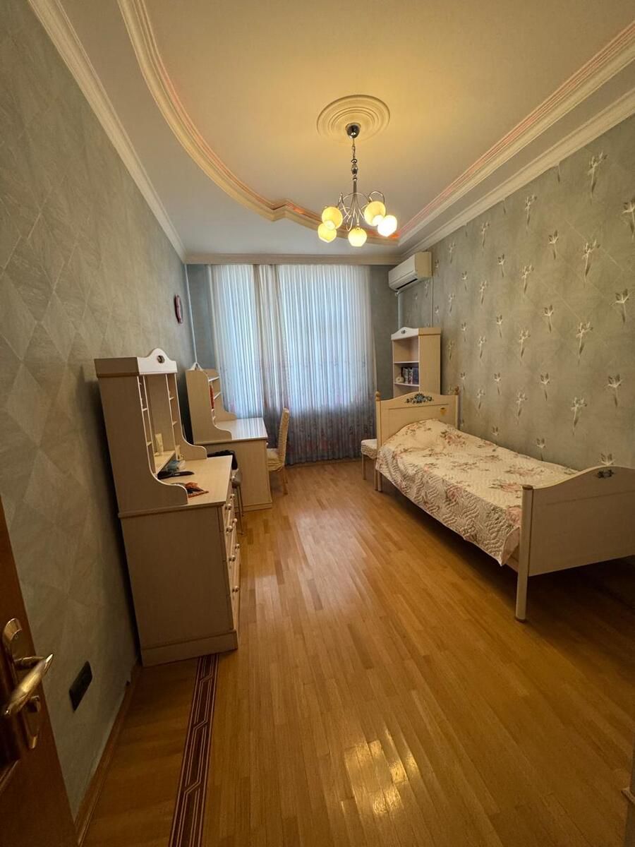 Satılır 4 otaqlı yeni tikili 181 m² — Mənzil, Bakı (11)