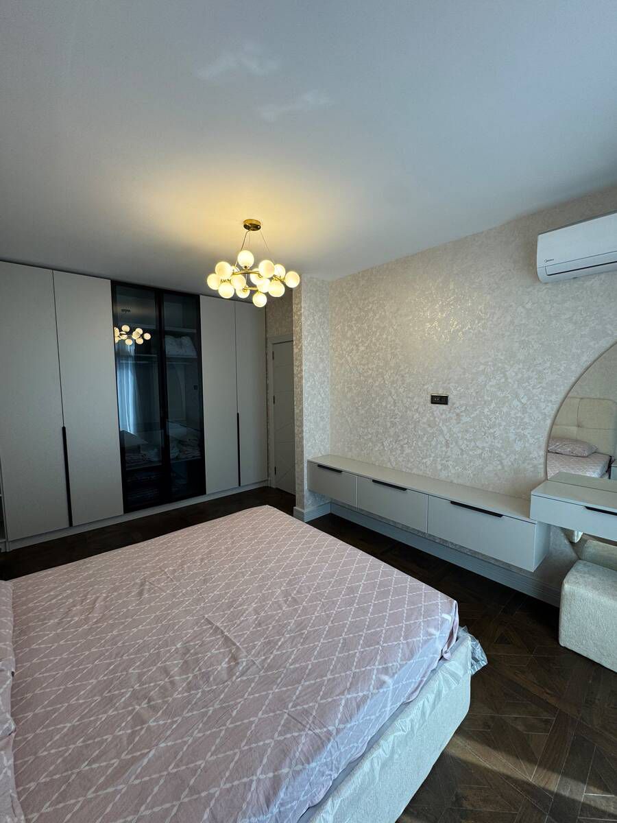Satılır 4 otaqlı həyət evi/bağ evi 230 m² — Ev, villa, Bakı (10)