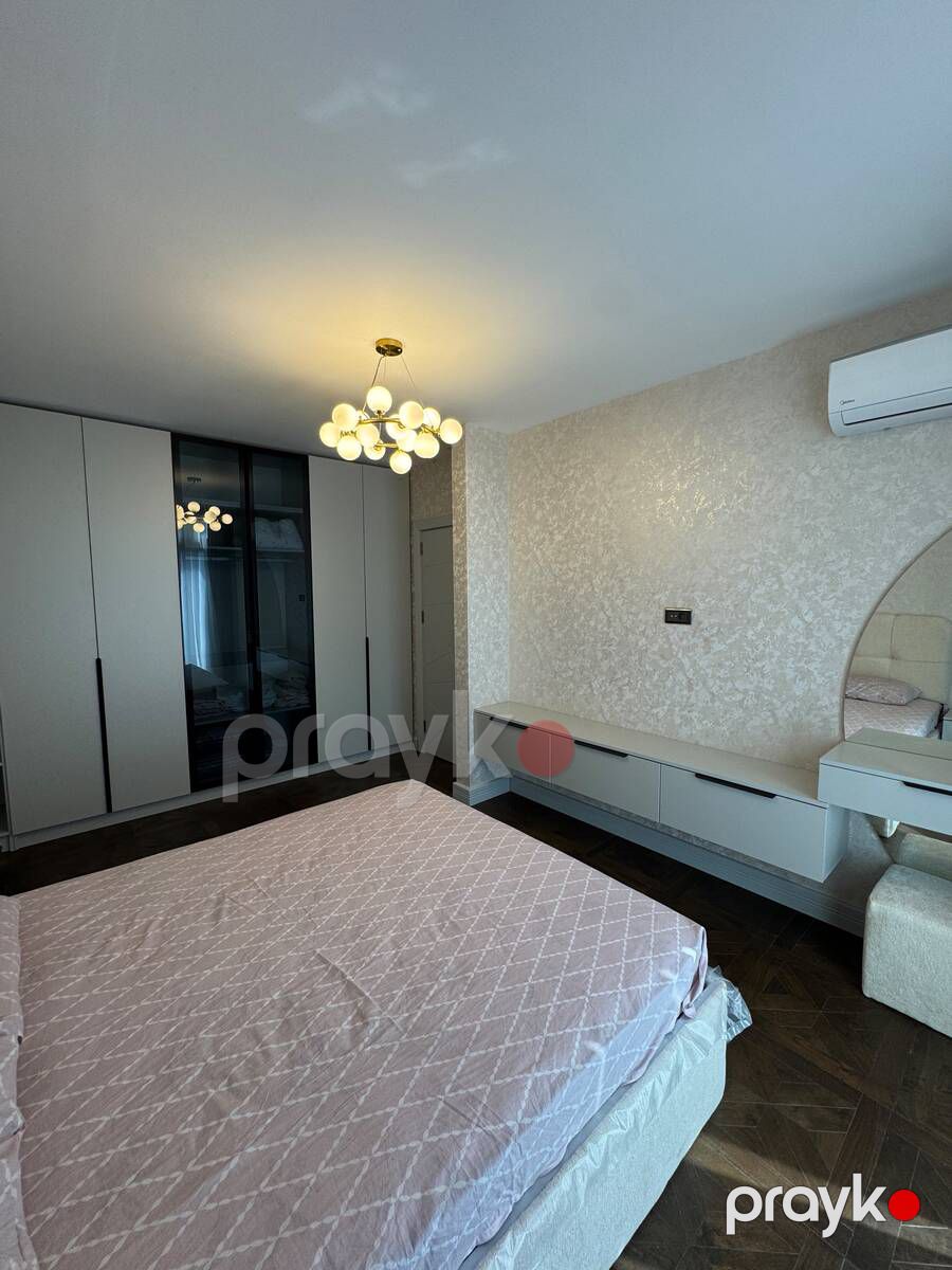 Satılır 4 otaqlı həyət evi/bağ evi 230 m² — Ev, villa, Bakı (10)