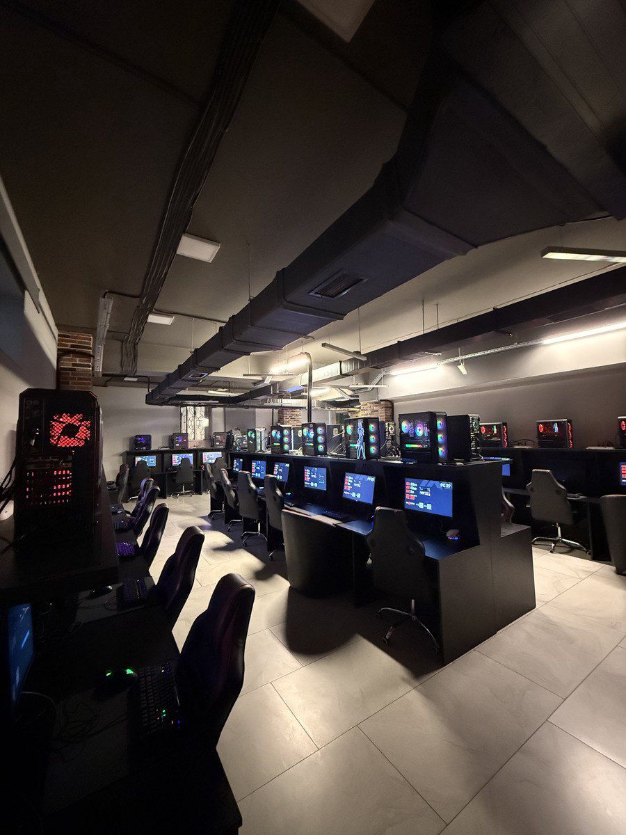 Hazır biznes (İnternet klub avadanlıqları) — Mallar, Bakı