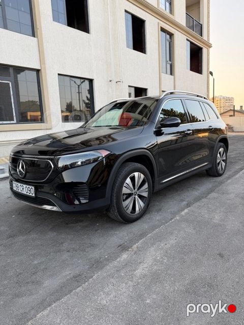 Mercedes EQB 300 4MATIC, 80 kWh, 2023 il, 79 000 km — Bakı