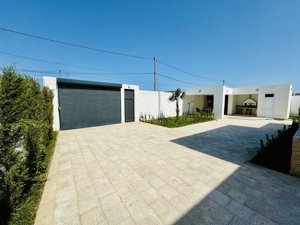 Satılır 5 otaqlı həyət evi/bağ evi 250 m² — Ev, villa, Bakı (4)