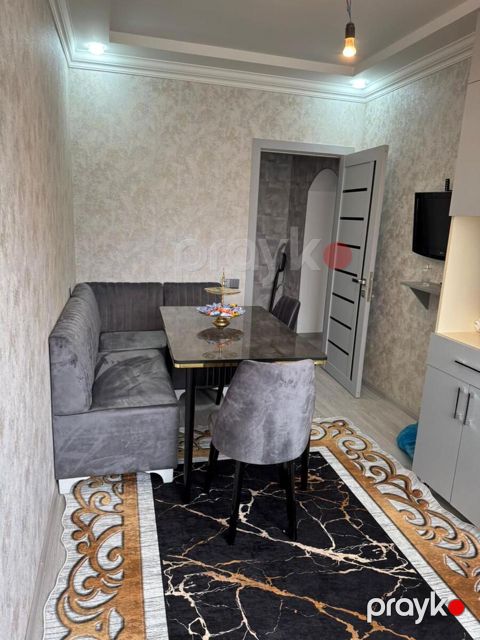 Satılır 1 otaqlı köhnə tikili 35 m²