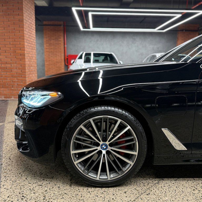 BMW 530e, 2.0 L, 12 kWh, 2023 il, 53 000 km — Avtomobillər, Bakı (6)