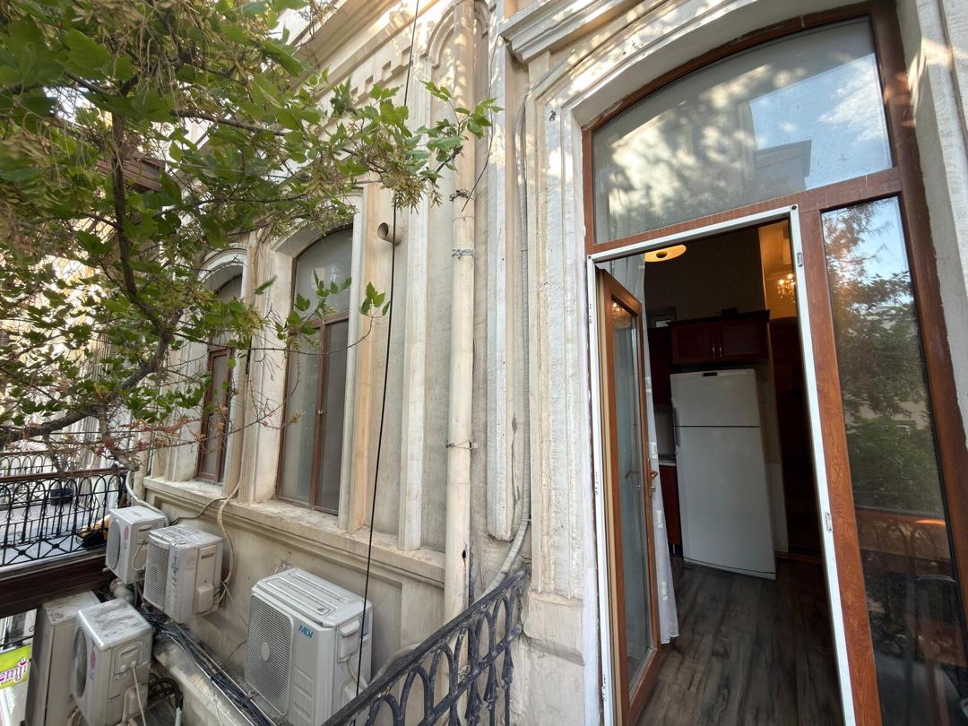 Satılır 3 otaqlı köhnə tikili 110 m² — Mənzil, Bakı (11)