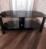 TV altı,çox səliqəli işlənib,üzerinde ciziq belə yoxdur,qiy — Furniture