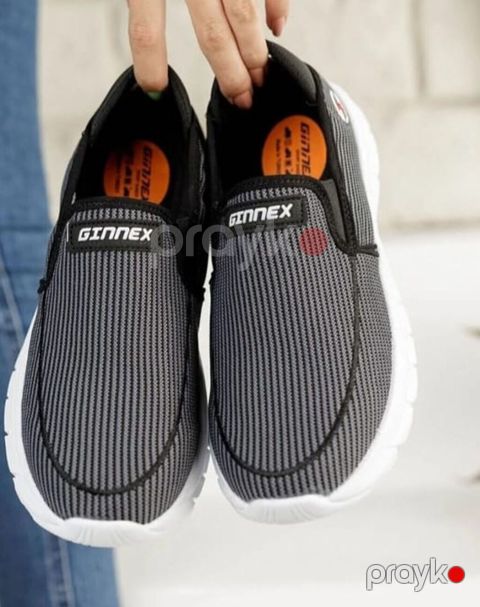 "Ginnex"markası keyfiyyətli 40-raz Sneaker təzədir,qutuda.Ölçü uyğun