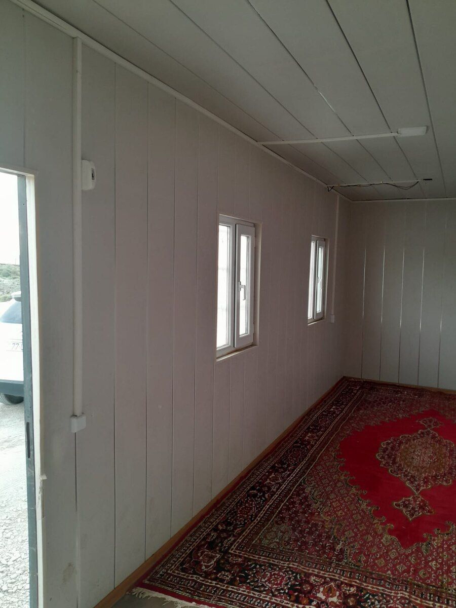 Konteyner — Mallar, Bakı (2)