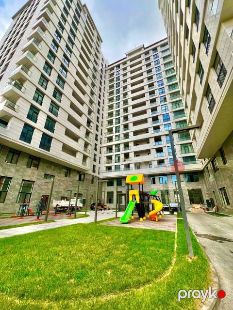 Satılır 3 otaqlı yeni tikili 137.1 m²