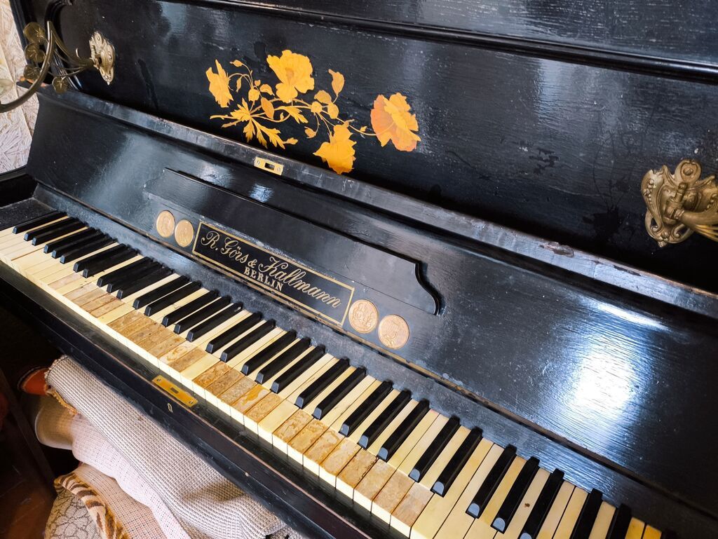 Məhsul: Antik akustik pianino – R. Görs & Kallmann, Berlin — Mallar, Bakı (2)