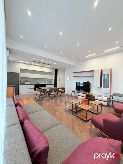 İcarəyə verilir 4 otaqlı yeni tikili 165 m²