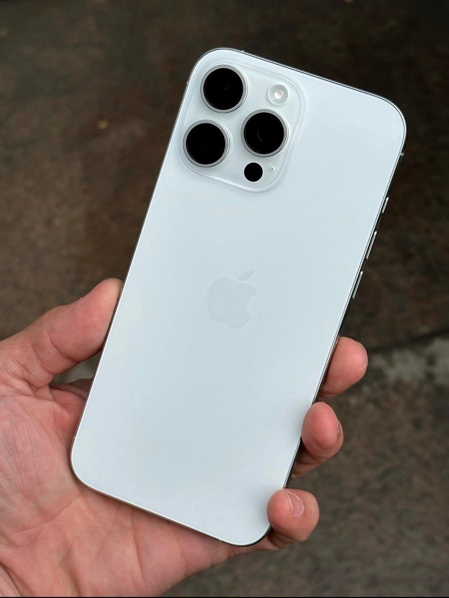 Apple iPhone 16 Pro Max White Titanium 256GB/8GB — Mallar, Bakı
