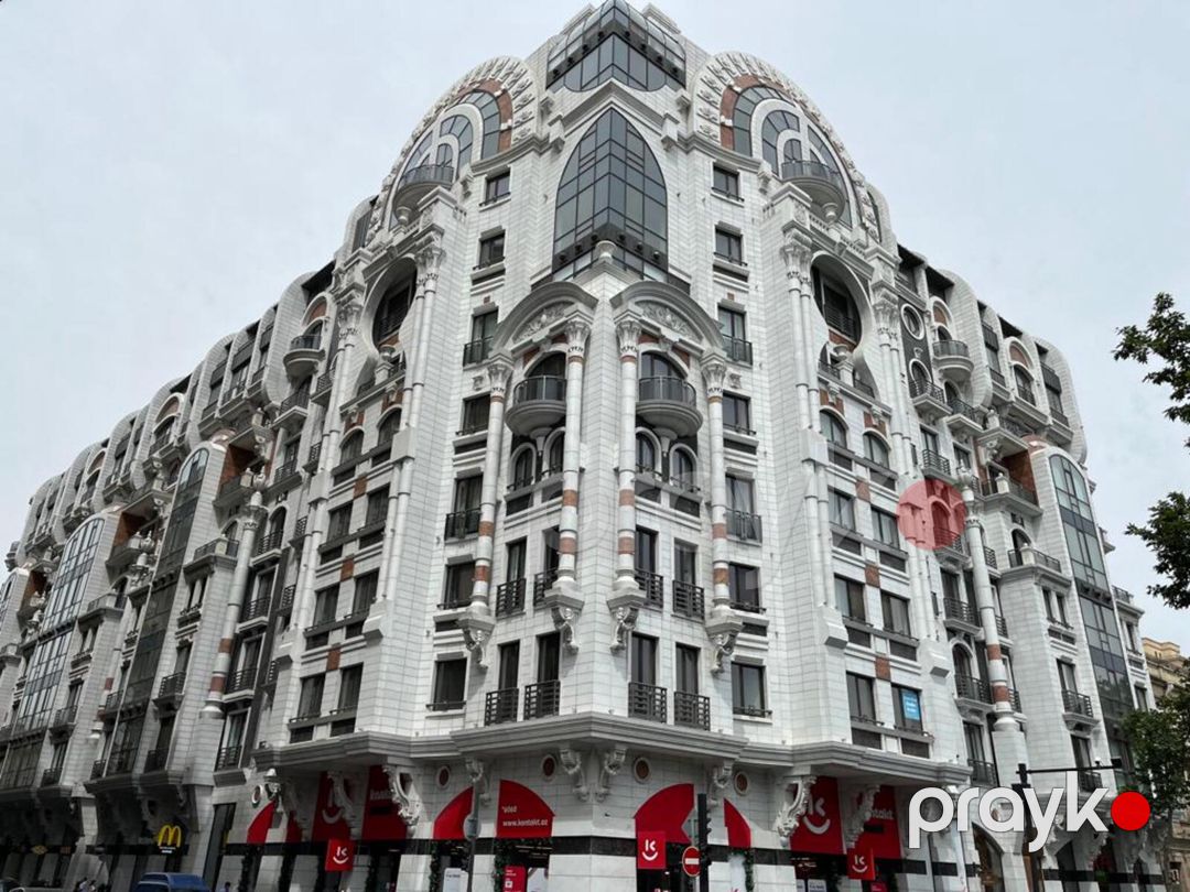 Satılır 4 otaqlı yeni tikili 258 m² — Mənzil, Bakı (10)
