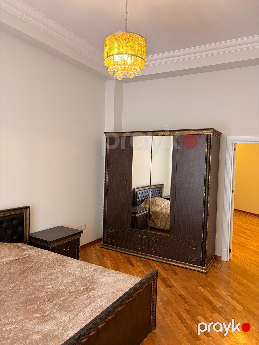 İcarəyə verilir 4 otaqlı yeni tikili 220 m² — Mənzil, Bakı (7)