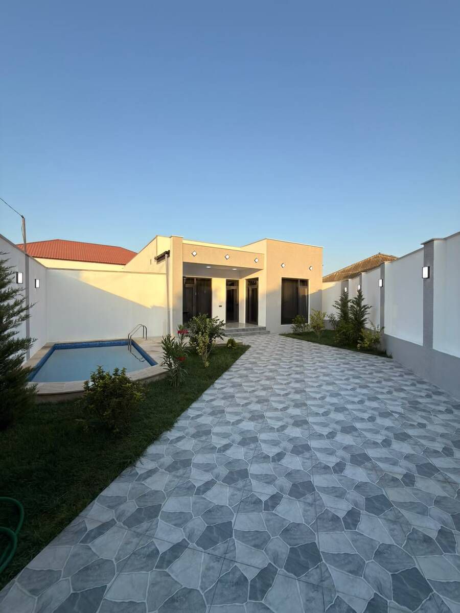 Satılır 4 otaqlı həyət evi/bağ evi 130 m² — Ev, villa, Bakı (2)
